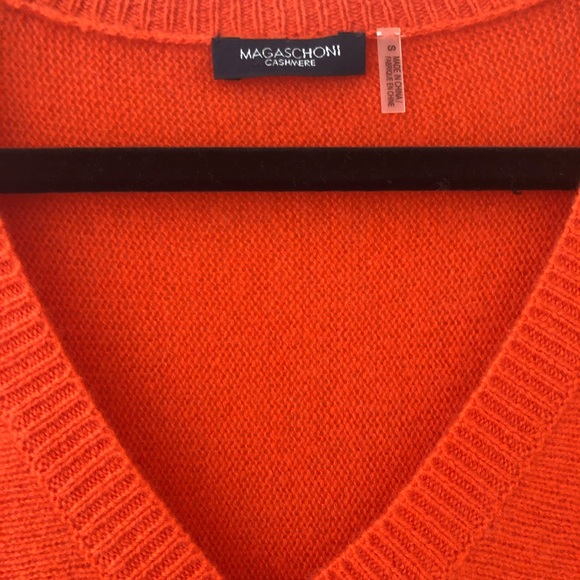 Red Cashmere Sweater - Picture 2 of 3
